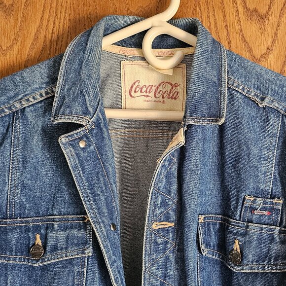 Coca-Cola Denim Trucker Jacket With Logo Buttons & Branding Vintage Size L - Picture 2 of 5